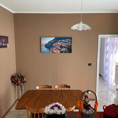 אלסנדריה Appartamento Con Tre Camere - Zona Centrale מראה חיצוני תמונה