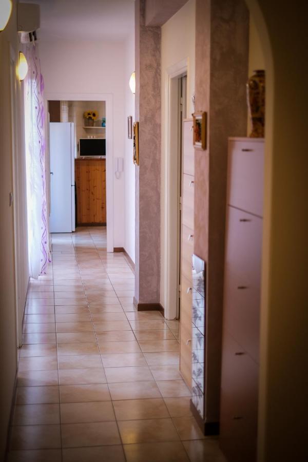 אלסנדריה Appartamento Con Tre Camere - Zona Centrale מראה חיצוני תמונה